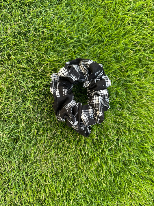 Palaka Quilt Scrunchie